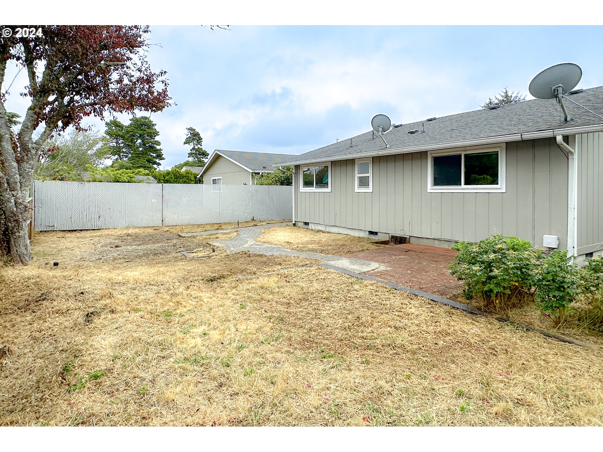 1035 7th Street Florence, OR 97439 - Photo 24 of 29 Gallery Image 24