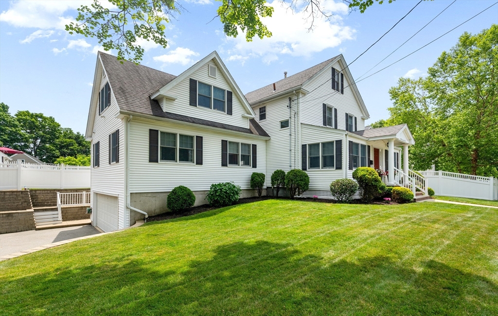 15 Garden Road Stoneham, MA 02180 - Photo 3 of 42