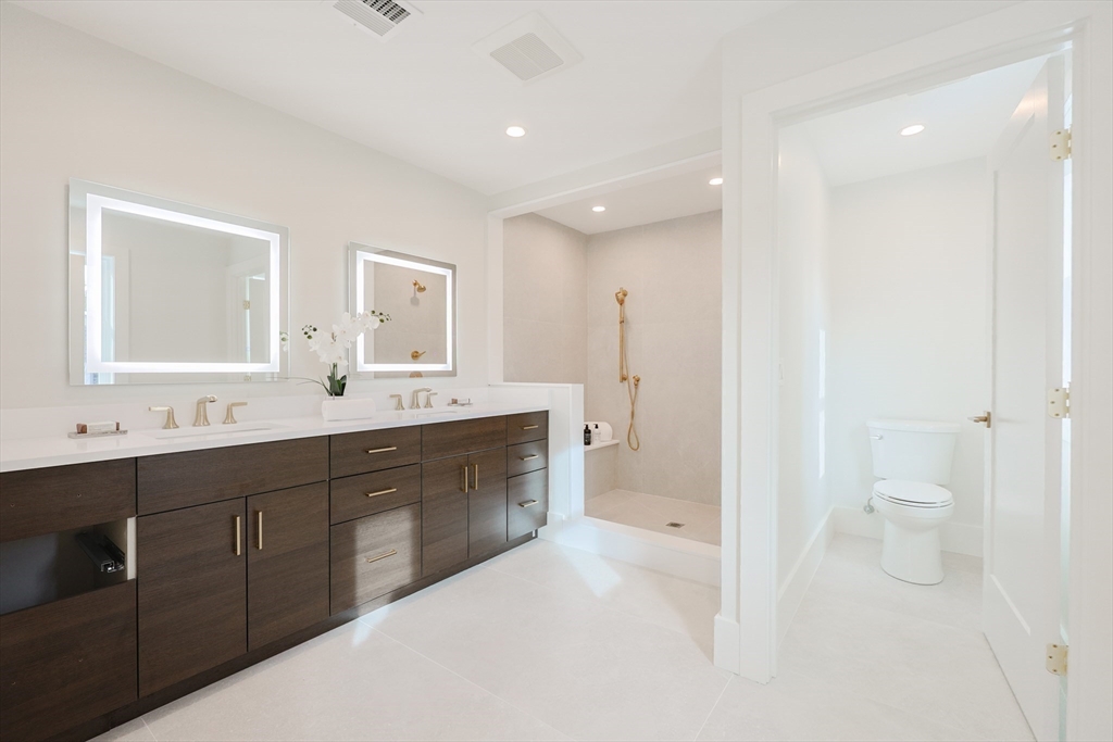 23 Pilgrim Road Wellesley, MA 02481 - Photo 17 of 30