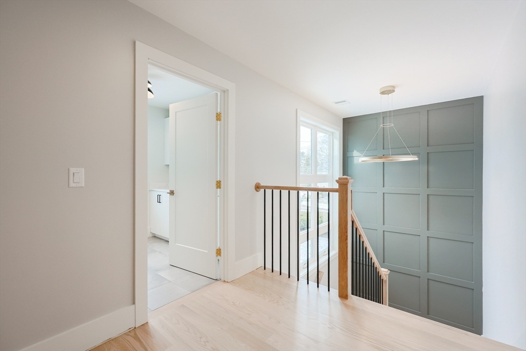 23 Pilgrim Road Wellesley, MA 02481 - Photo 23 of 30