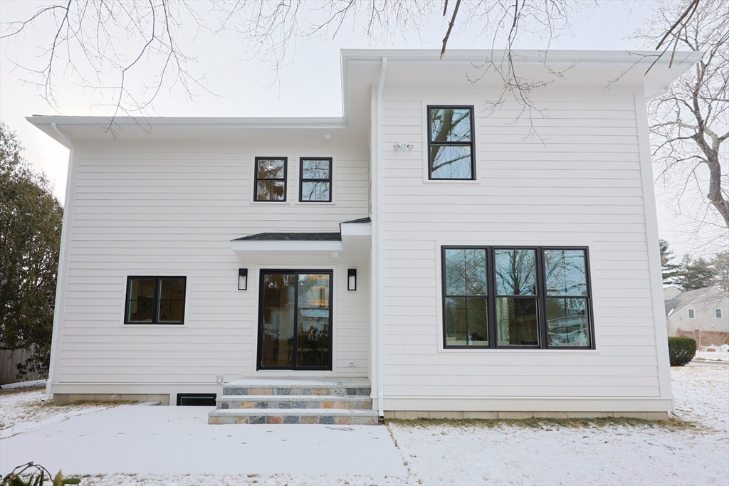 23 Pilgrim Road Wellesley, MA 02481 - Photo 29 of 30