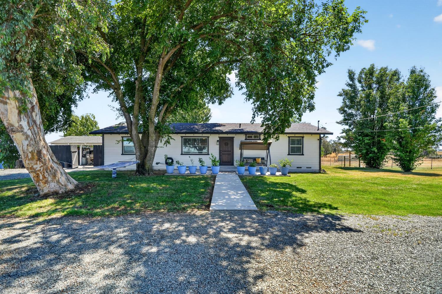 11490 Arno Road Galt, CA 95632 - Photo 1 of 46