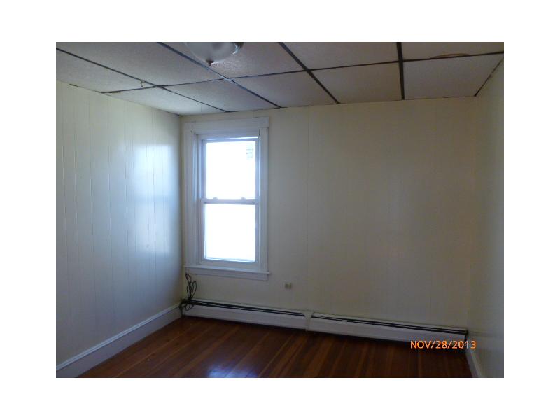 213 Meadow Street Pawtucket, RI 02860 - Photo 6 of 13 Bedroom.