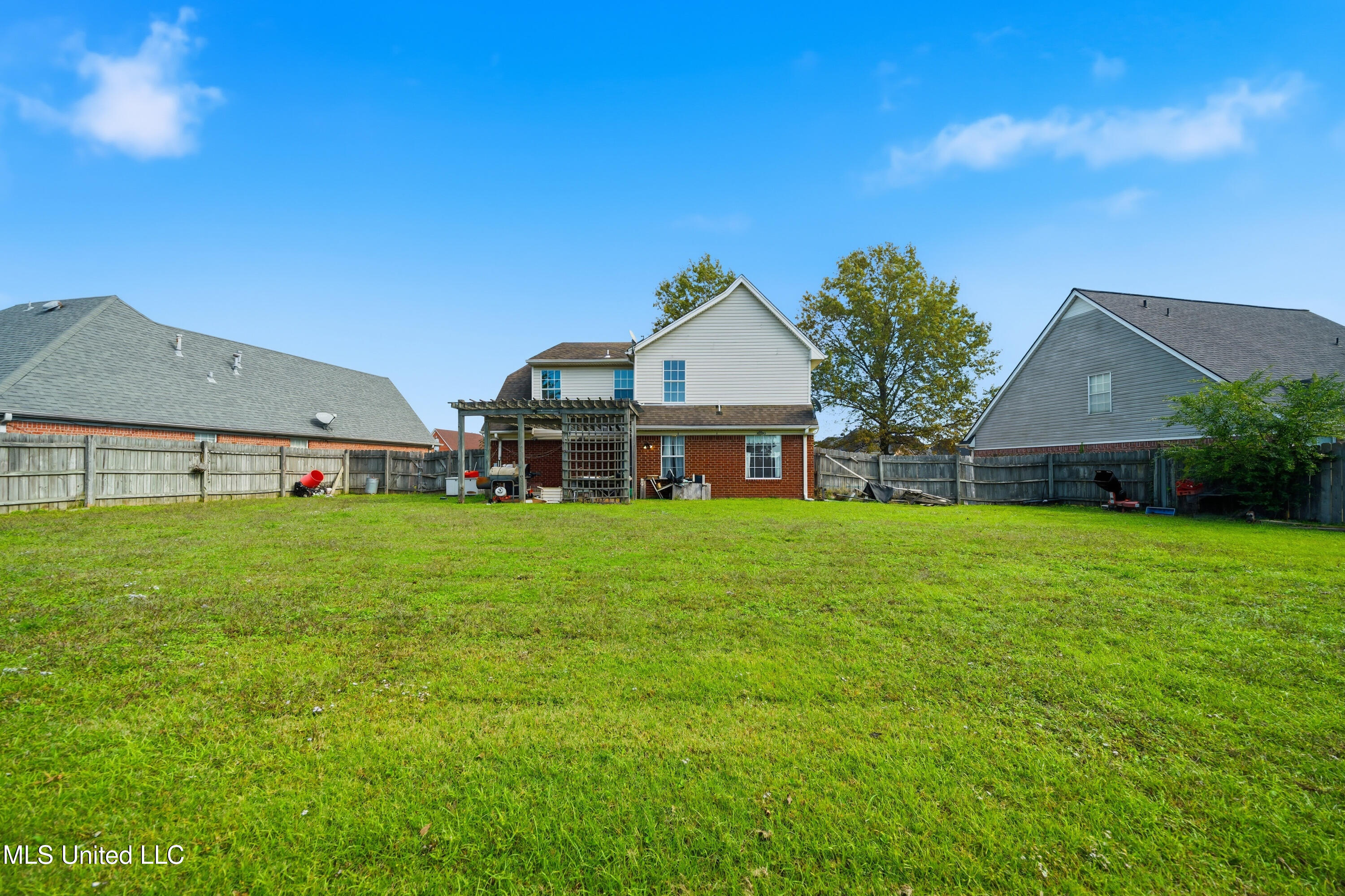 8891 Shellflower Drive Southaven, MS 38671 - Photo 18 of 18 full-86