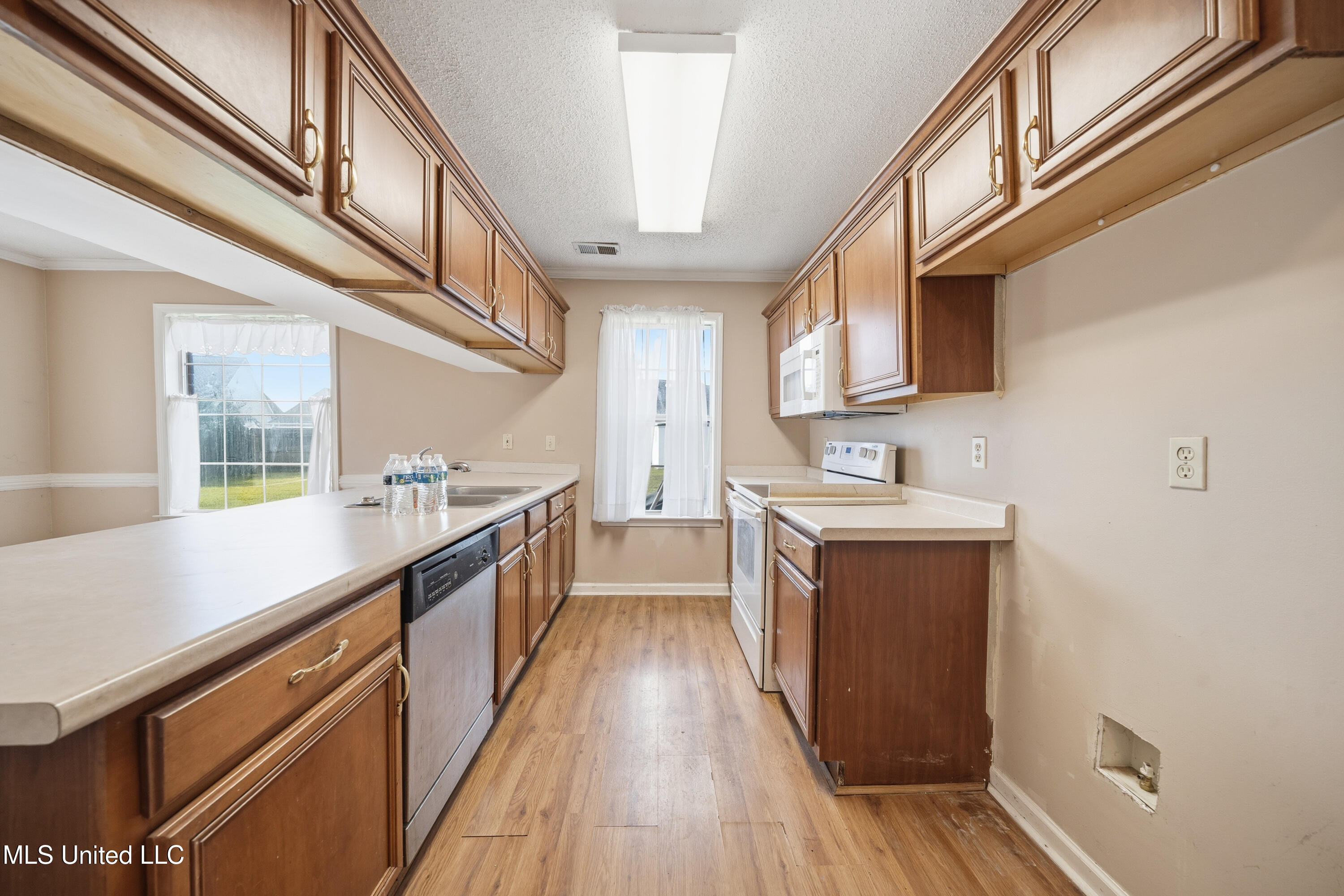 8891 Shellflower Drive Southaven, MS 38671 - Photo 5 of 18 full-26