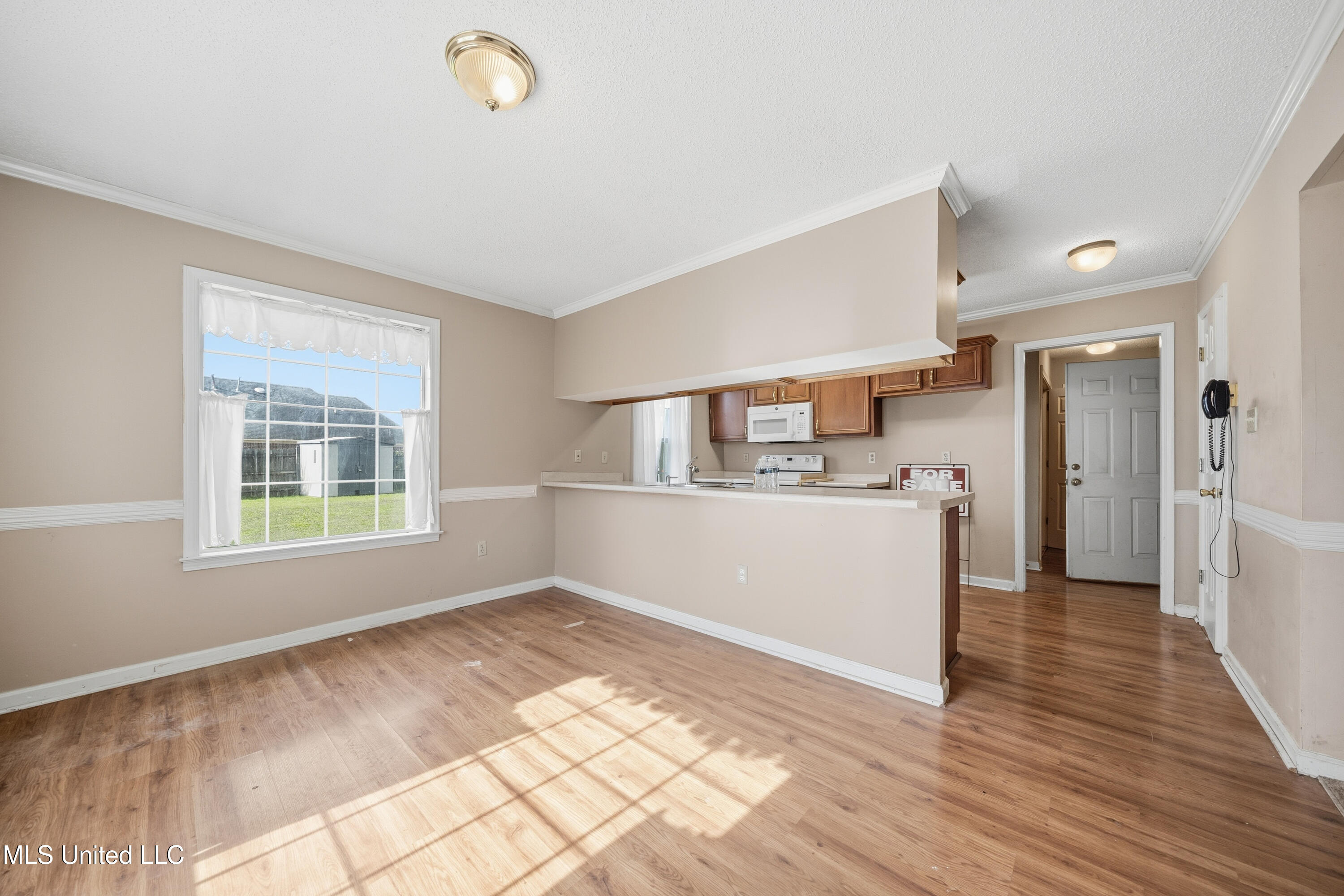 8891 Shellflower Drive Southaven, MS 38671 - Photo 6 of 18 full-11