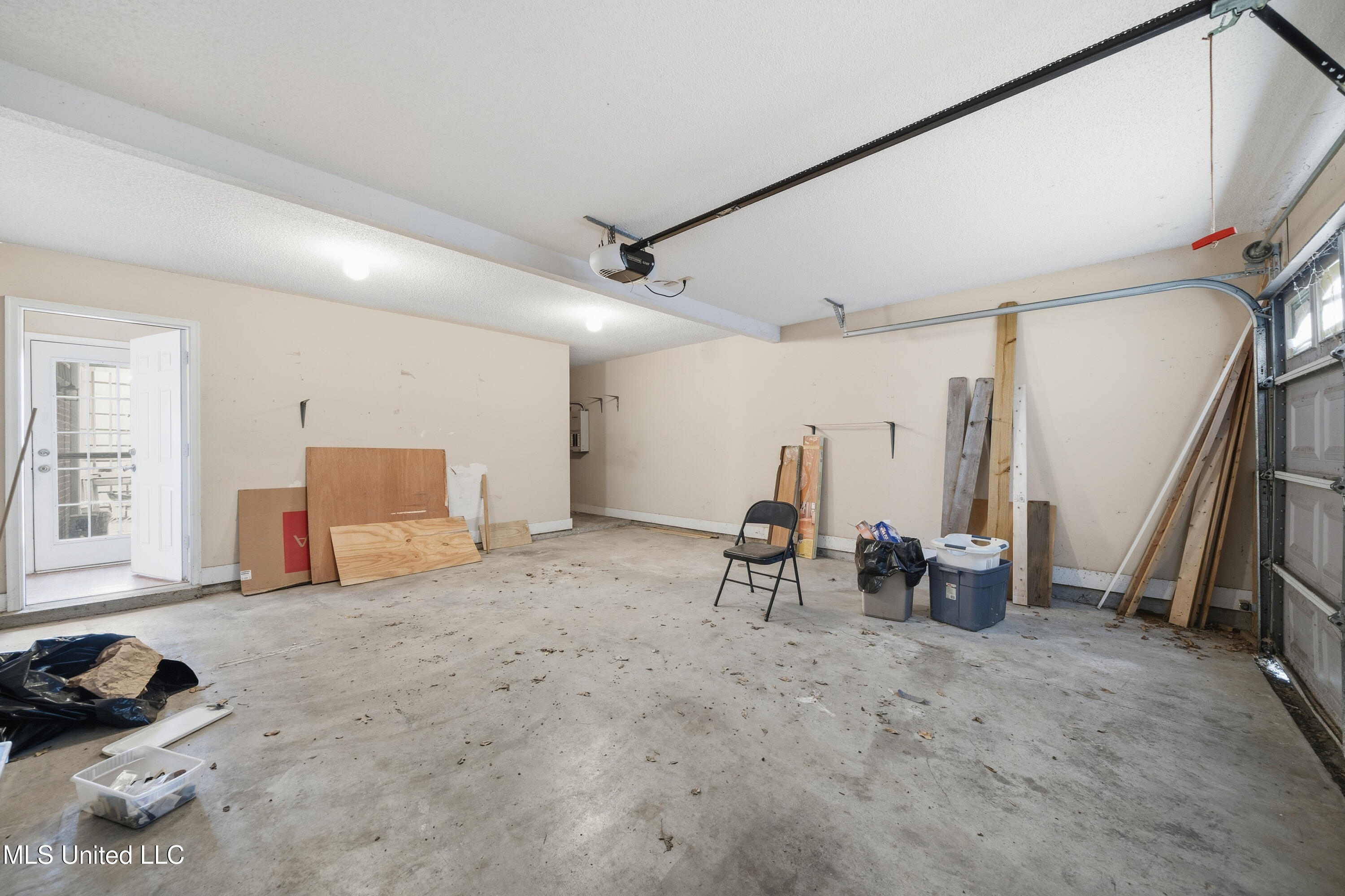 8891 Shellflower Drive Southaven, MS 38671 - Photo 9 of 18 full-31