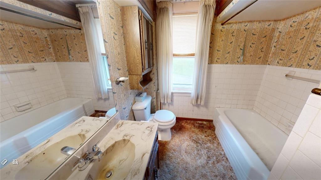 897 Spruce Street Rochester, PA 15074 - Photo 10 of 17
