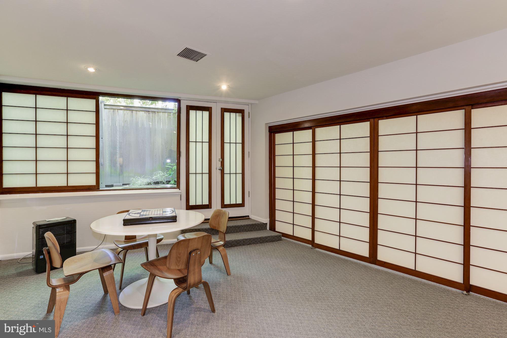 4870 Reservoir Road Northwest Washington, DC 20007 - Photo 32 of 44 Family Room with Shoji Screens