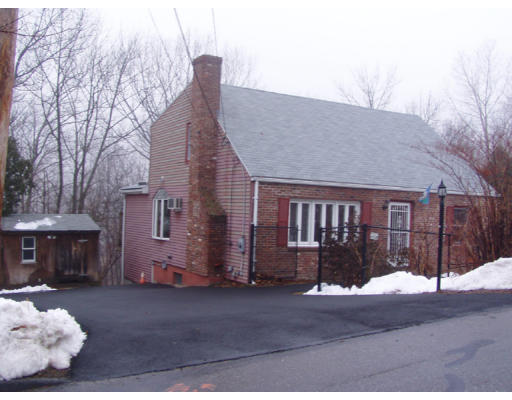 88 Stow Road Marlborough, MA 01752 - Photo 1 of 17 Gallery Image 1