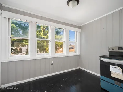 $369,900 | 920 North Kedvale Avenue, Chicago, IL 60651