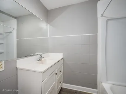 $369,900 | 920 North Kedvale Avenue, Chicago, IL 60651