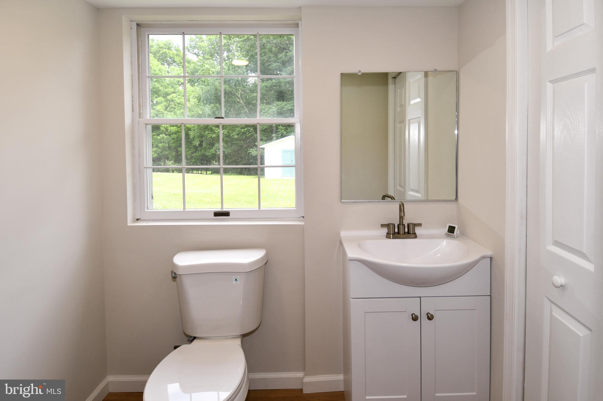 24909 Woodfield School Road Gaithersburg, MD 20882 - Photo 21 of 25 Basement Bathroom