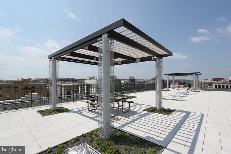1 Scott Circle Northwest, Unit 814 Washington, DC 20036 - Photo 12 of 15 Rooftop oasis with stunning city views.