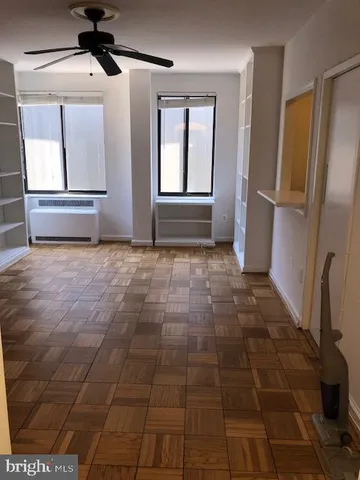 $1,700 | 1 Scott Circle Northwest, Unit 814, Washington, DC 20036