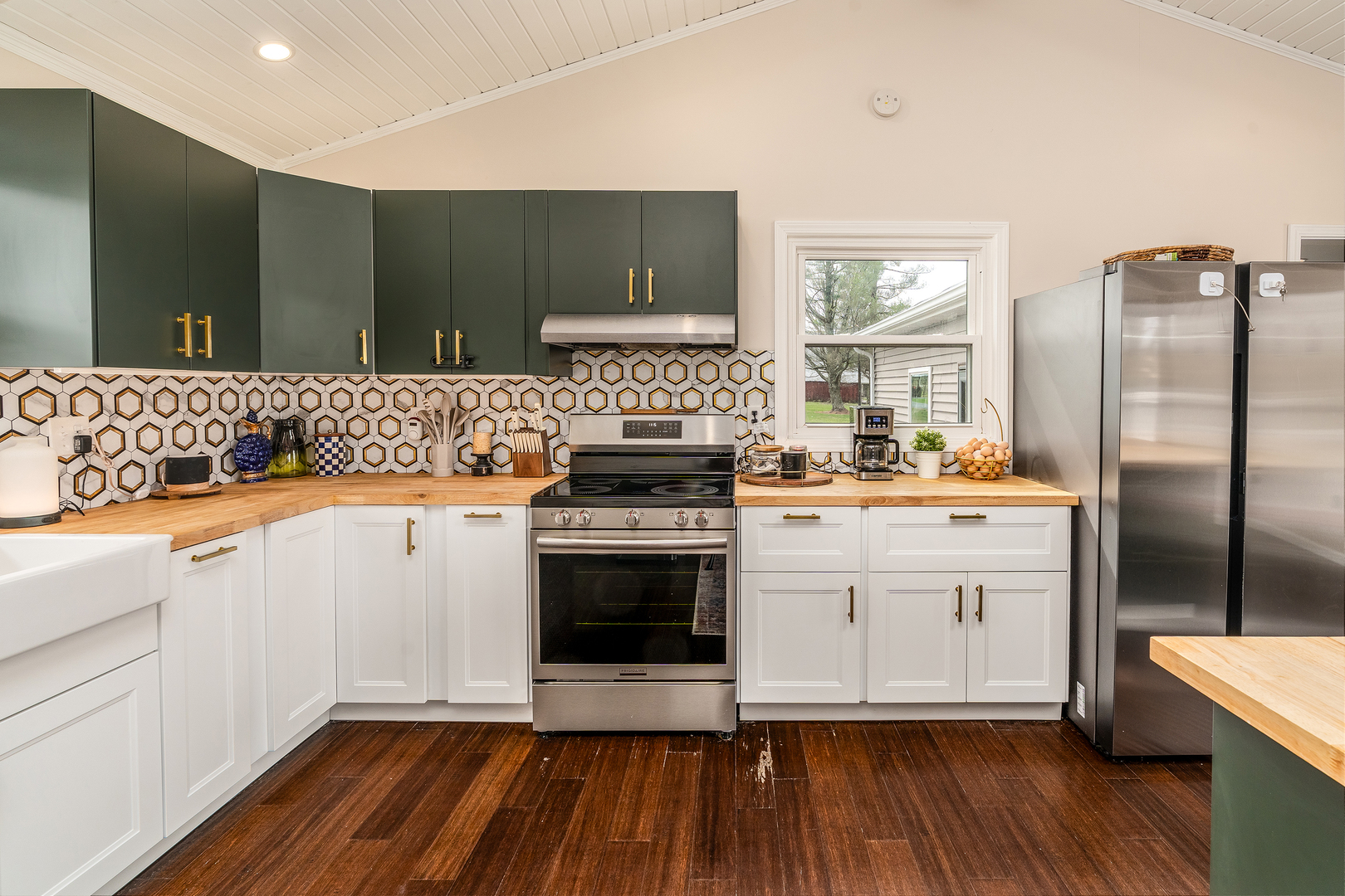 2930 Campground Road Anna, IL 62906 - Photo 20 of 70 a kitchen with stainless steel appliances granite countertop a stove a sink and a refrigerator