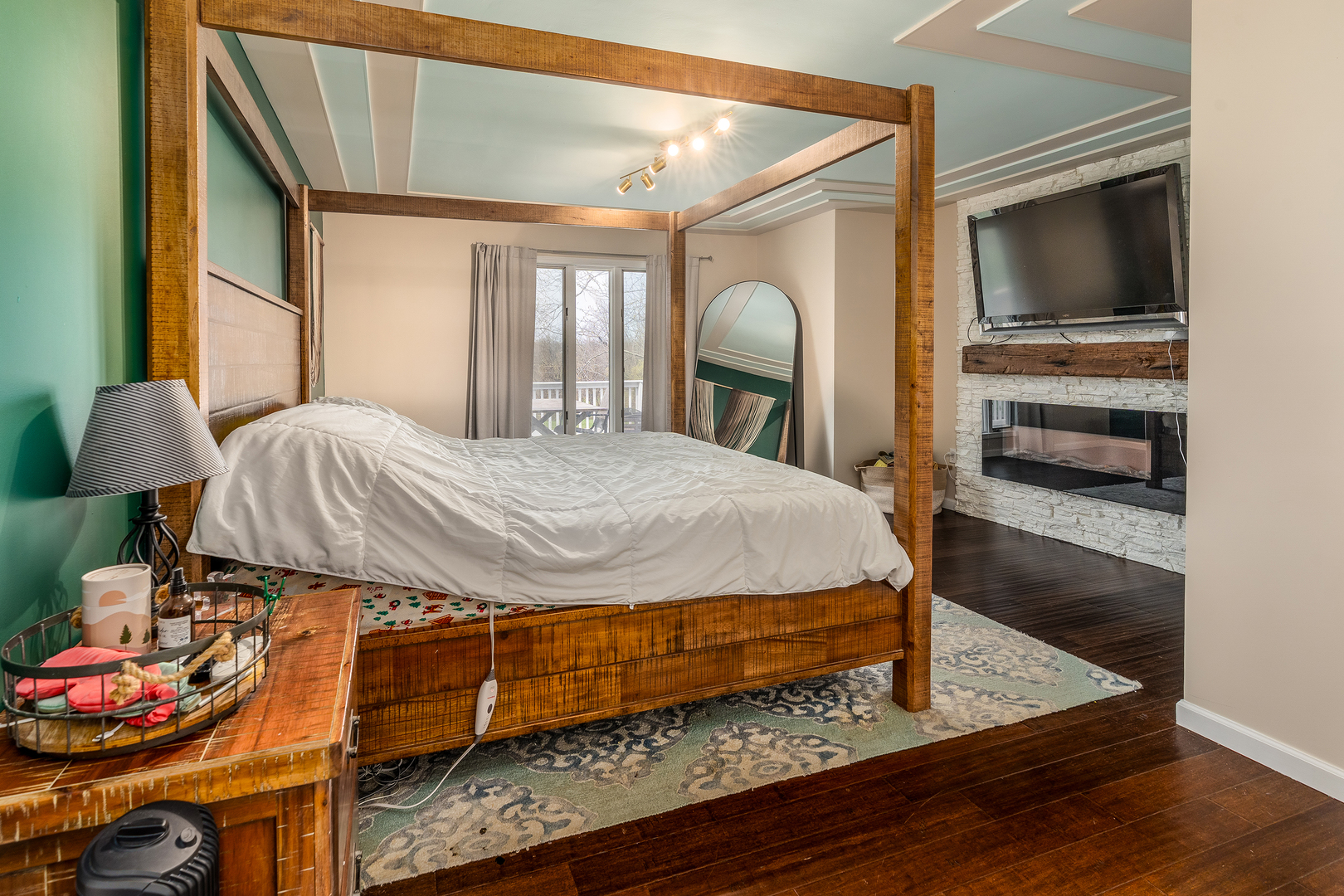 2930 Campground Road Anna, IL 62906 - Photo 27 of 70 a bedroom with a bed and wooden floor