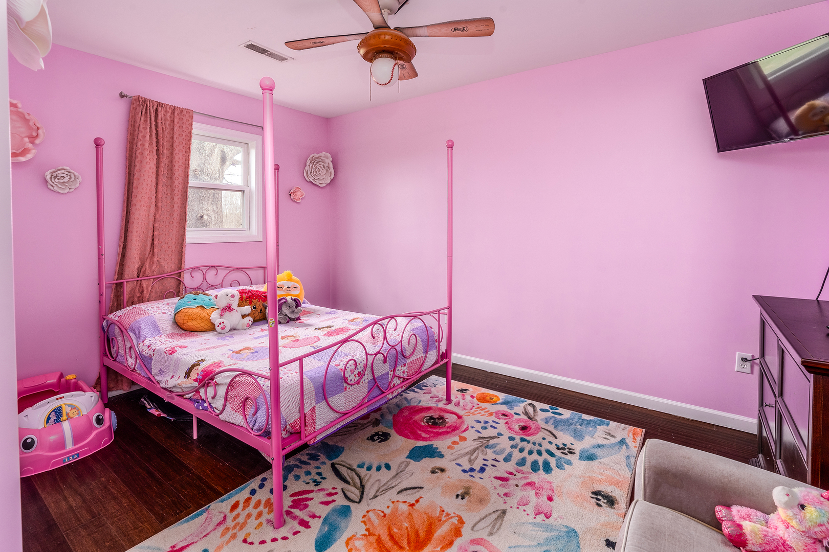 2930 Campground Road Anna, IL 62906 - Photo 38 of 70 a bedroom with a bed and wooden floor