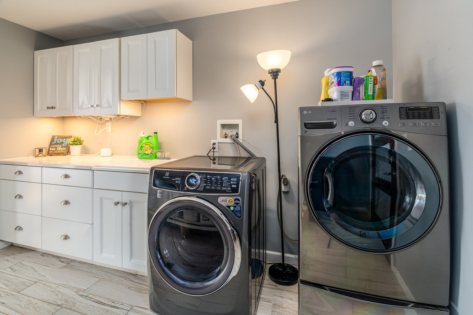 2930 Campground Road Anna, IL 62906 - Photo 42 of 70 a utility room with sink dryer and washer