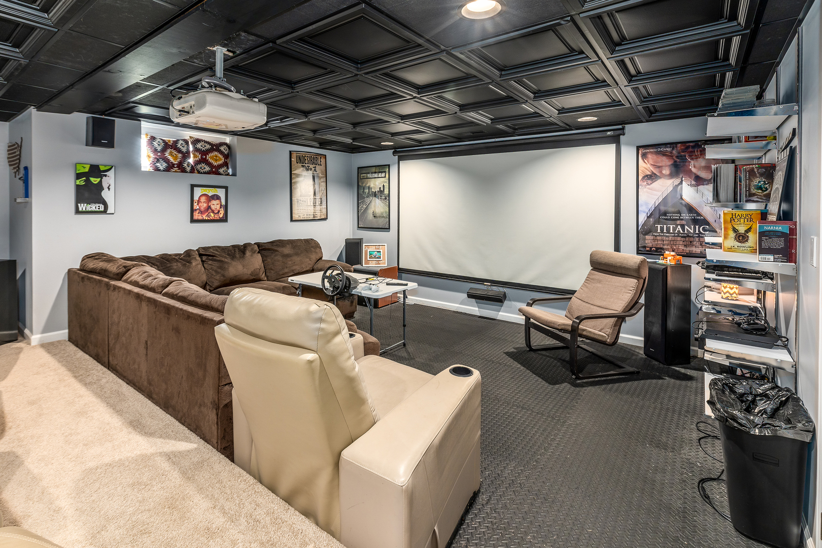 2930 Campground Road Anna, IL 62906 - Photo 51 of 70 a living room with furniture and a gym machine