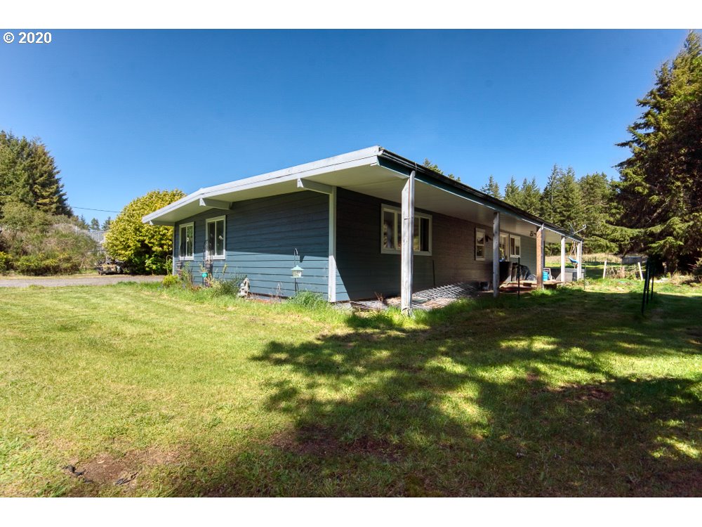 69019 Wildwood Road North Bend, OR 97459 - Photo 2 of 30 Gallery Image 2