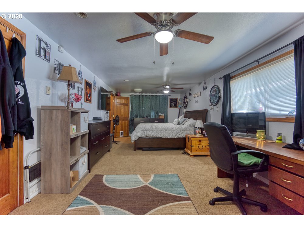 69019 Wildwood Road North Bend, OR 97459 - Photo 14 of 30 Gallery Image 14