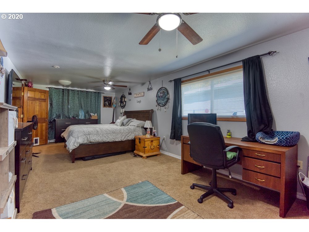 69019 Wildwood Road North Bend, OR 97459 - Photo 15 of 30 Gallery Image 15