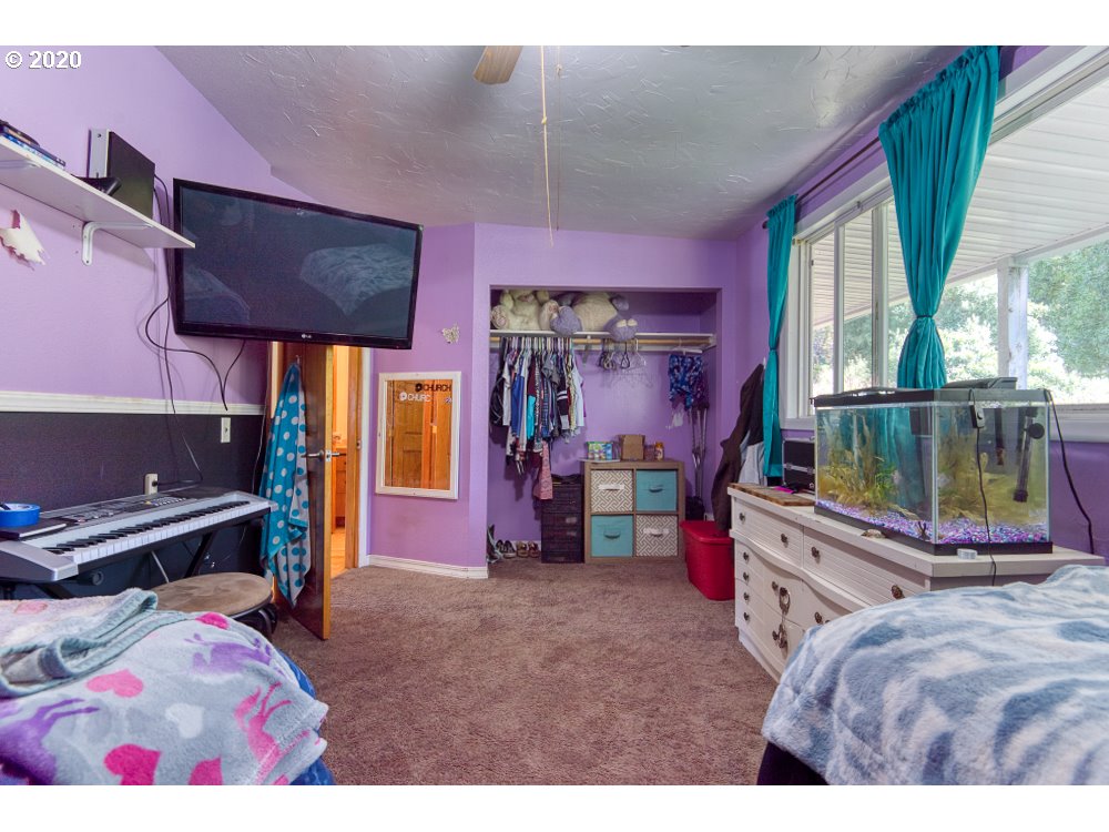 69019 Wildwood Road North Bend, OR 97459 - Photo 23 of 30 Gallery Image 23
