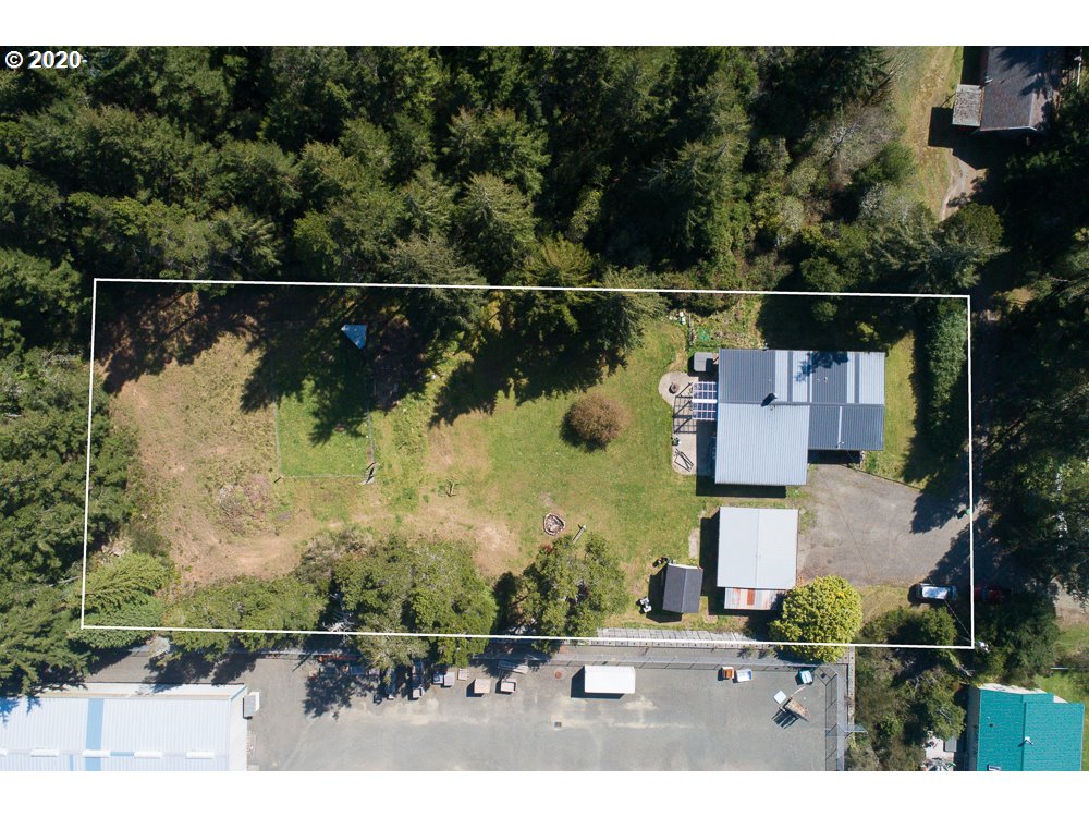 69019 Wildwood Road North Bend, OR 97459 - Photo 29 of 30 Gallery Image 29