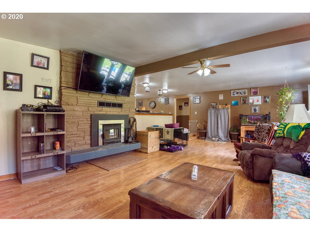69019 Wildwood Road North Bend, OR 97459 - Photo 10 of 30 Gallery Image 10