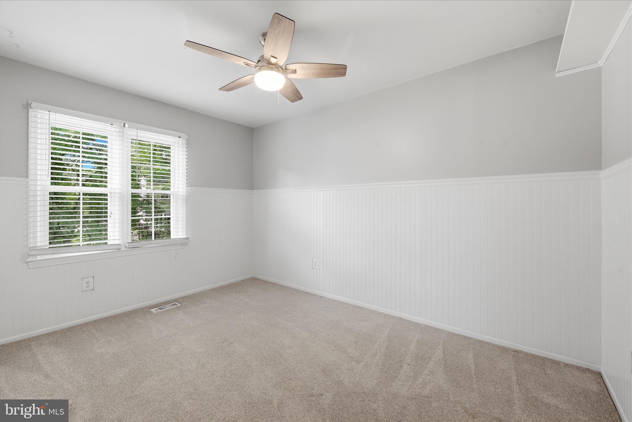 5446 Lighthouse Lane Burke, VA 22015 - Photo 19 of 36 an empty room with a window