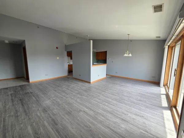 $1,750 | 1028 Ashley Court North, Unit 3C, Lockport, IL 60441