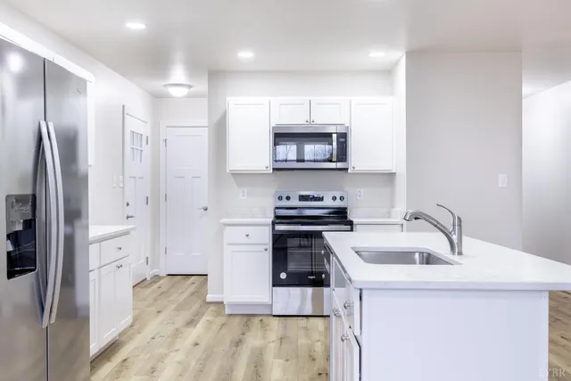 $215,900 | 1104 15th Street, Altavista, VA 24517