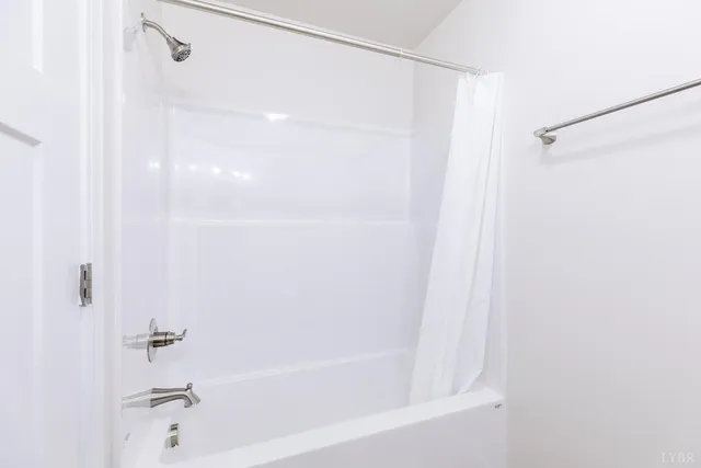 $215,900 | 1104 15th Street, Altavista, VA 24517