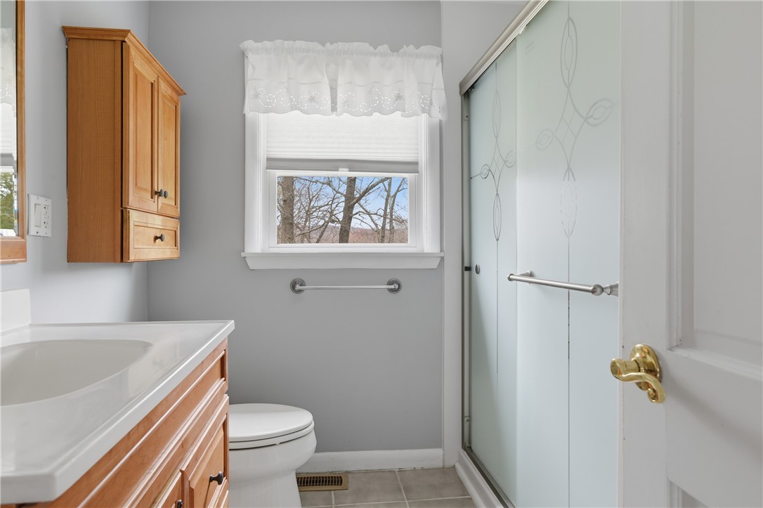 31 Flora Avenue Woonsocket, RI 02895 - Photo 16 of 34