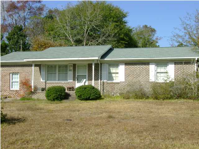 204 Warren Street Moncks Corner, SC 29461 - Photo 1 of 1 Primary Photo
