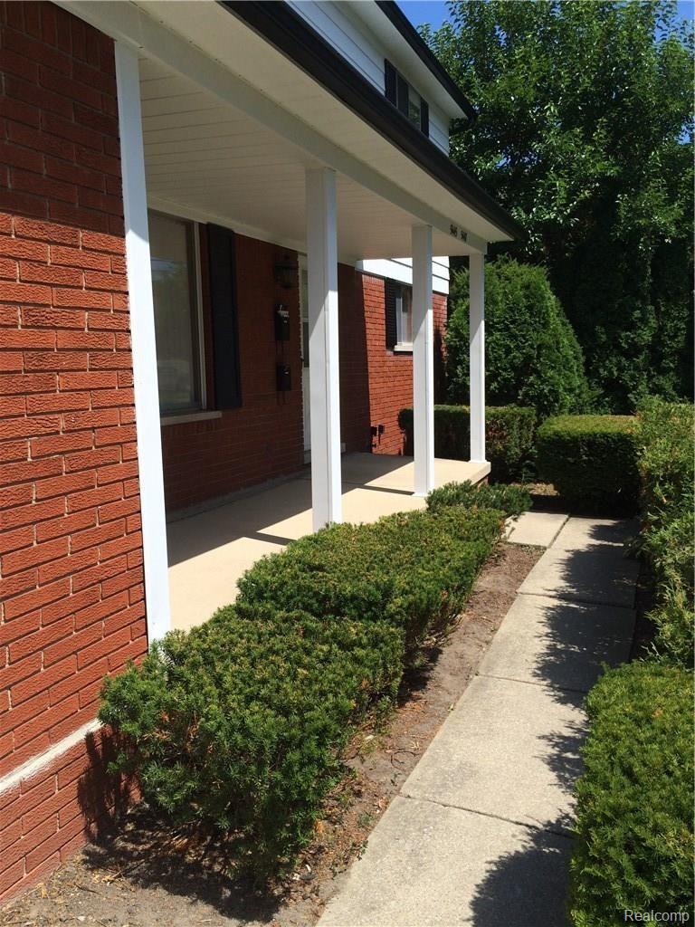 5445 Chicago Road Warren, MI 48092 - Photo 27 of 29 IMG_6488.JPG