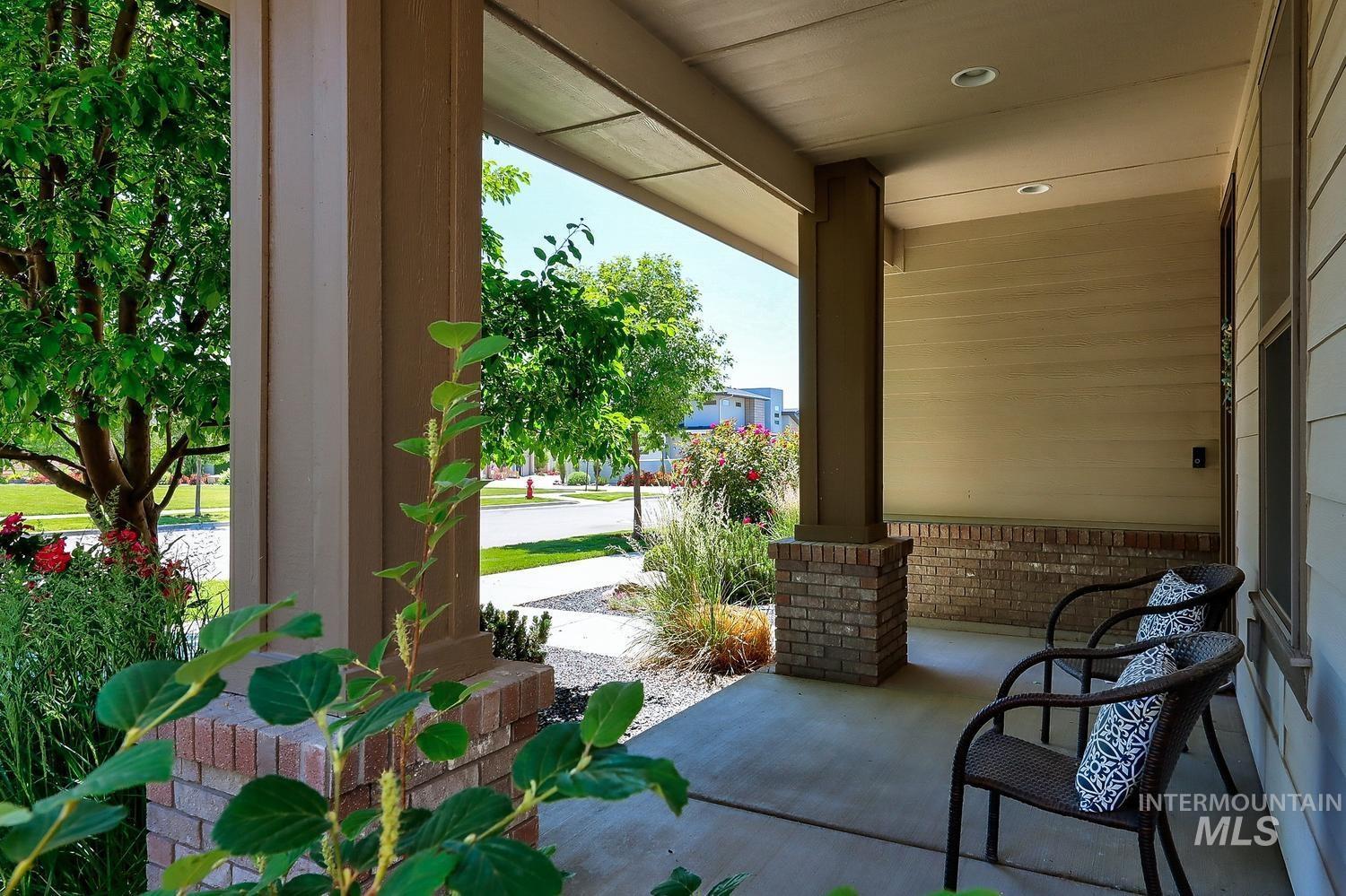2991 South Millbrook Way Boise, ID 83716 - Photo 3 of 50