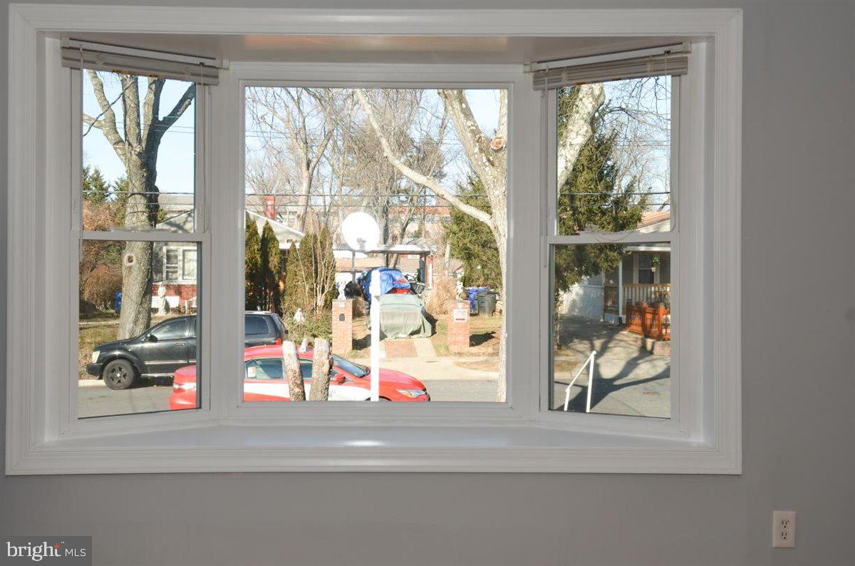 3312 Clay Street Silver Spring, MD 20902 - Photo 11 of 35 a view of a window