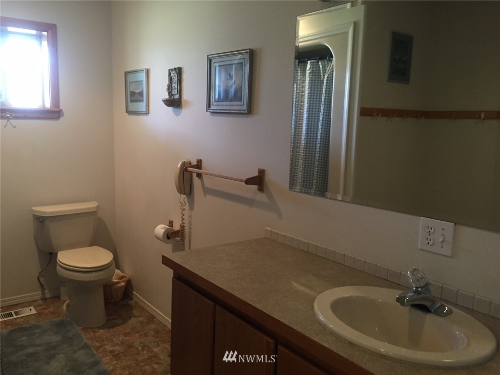 19 South Cordell Road Oroville, WA 98844 - Photo 14 of 20 Gallery Image 14