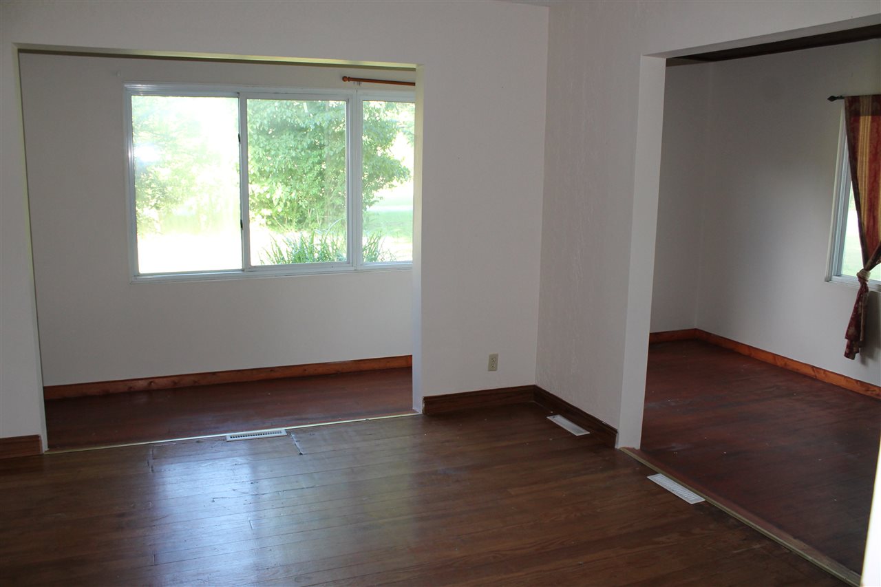 24643 Grant Road South Bend, IN 46619 - Photo 11 of 32 Gallery Image 11
