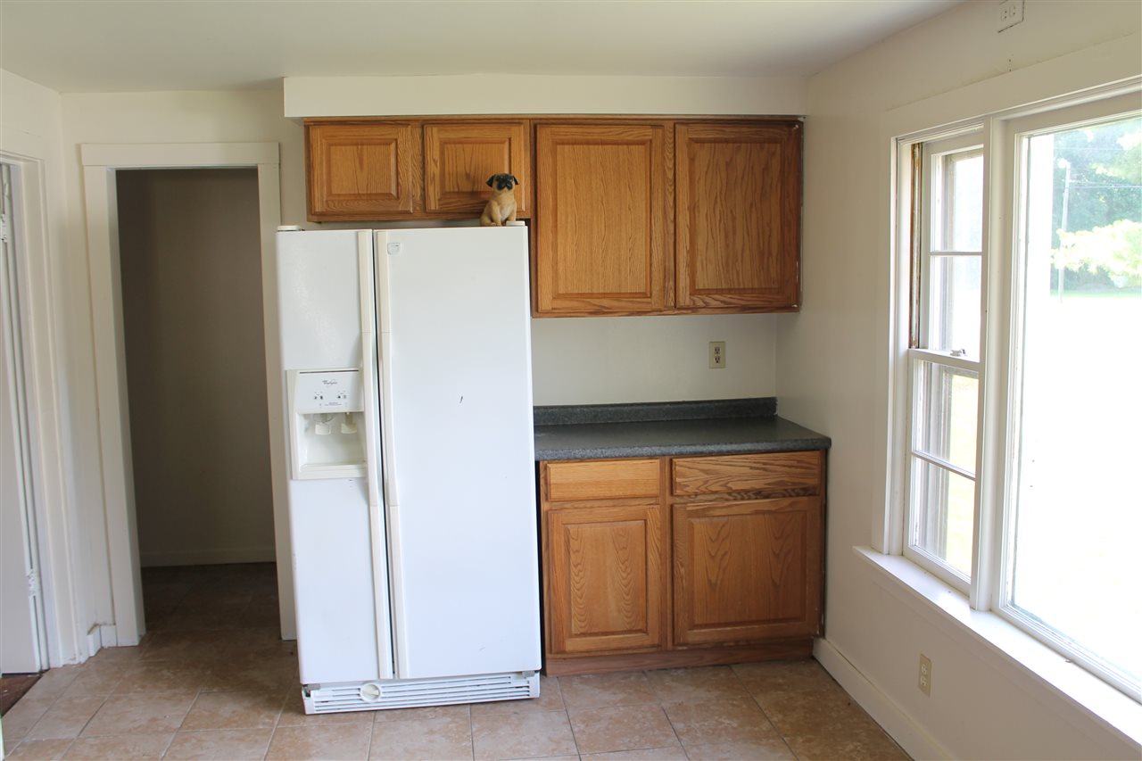 24643 Grant Road South Bend, IN 46619 - Photo 7 of 32 Gallery Image 7