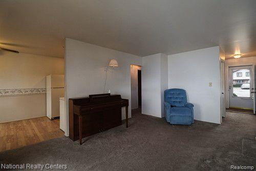 8401 18 18 Mile Road, Unit 255 Sterling Heights, MI 48313 - Photo 5 of 24