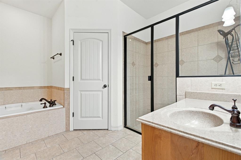 108 Cedar Ranch Drive Weatherford, TX 76087 - Photo 22 of 38 Gallery Image 22