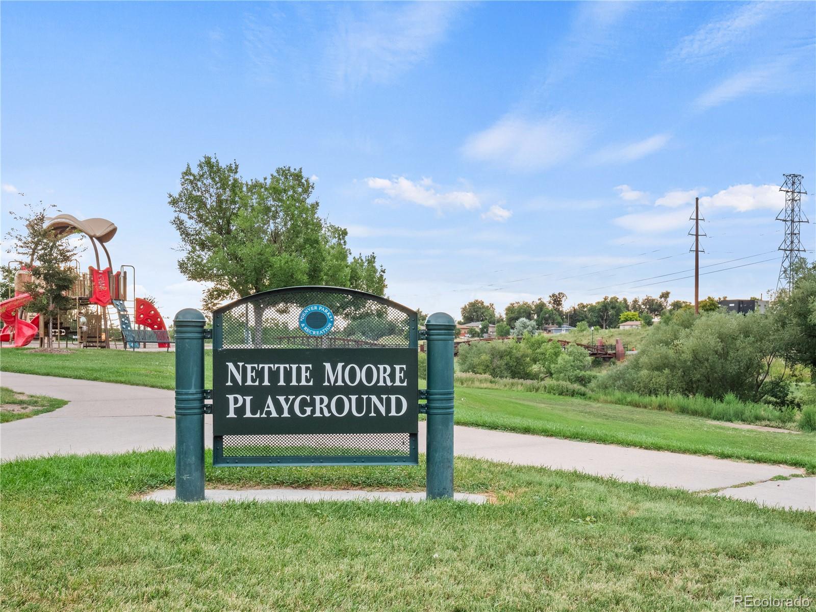1284 Stuart Street Denver, CO 80204 - Photo 25 of 27 a view of a park with iron fence