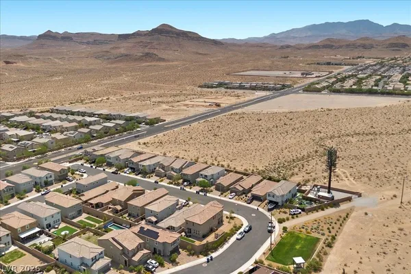 $570,000 | 10420 Seelos Street, Las Vegas, NV 89178