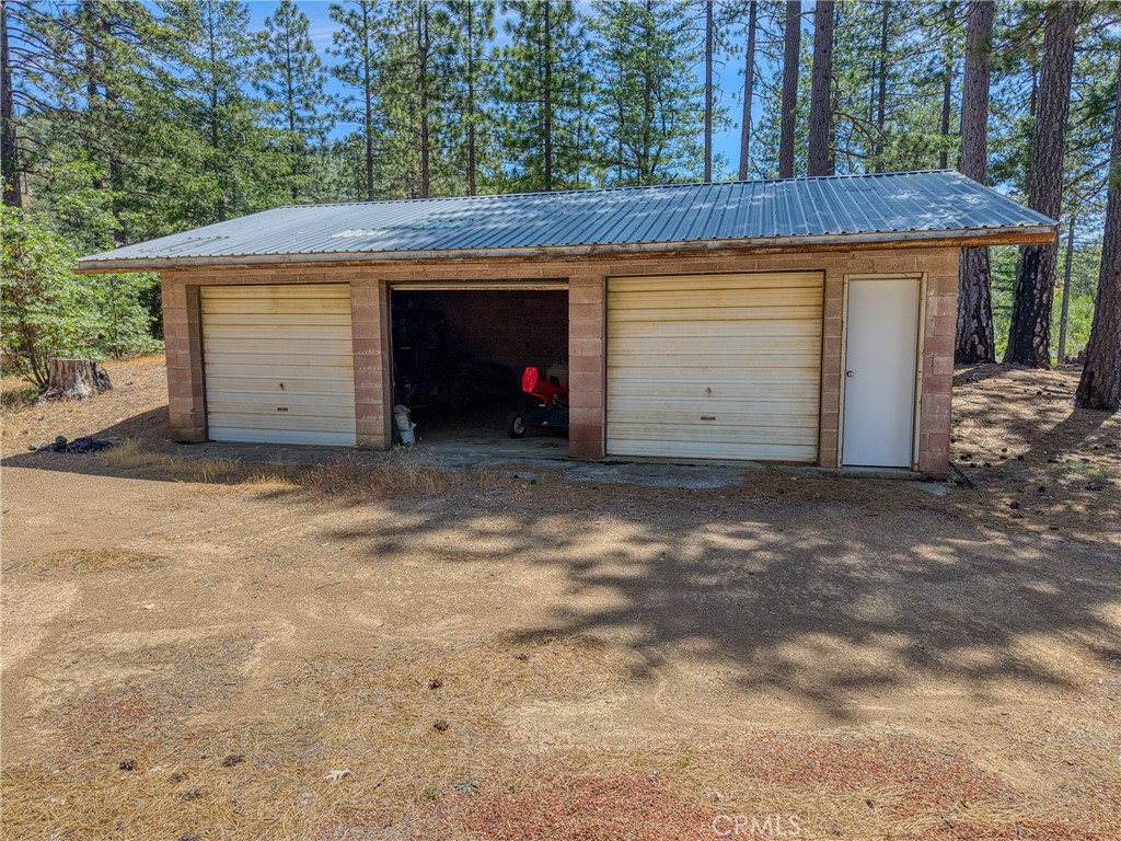 6135 15 N 12 Road Upper Lake, CA 95485 - Photo 46 of 68 dettached 2 car garage