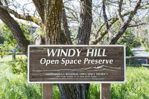 $1,695,000 | 128 Los Trancos Circle, Portola Valley, CA 94028