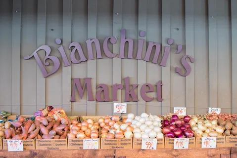 $1,695,000 | 128 Los Trancos Circle, Portola Valley, CA 94028