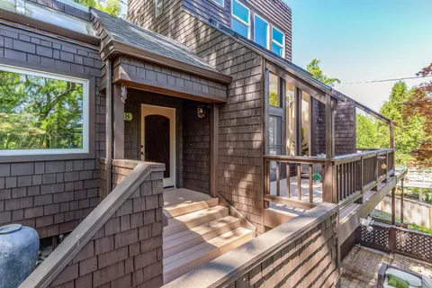 $1,695,000 | 128 Los Trancos Circle, Portola Valley, CA 94028